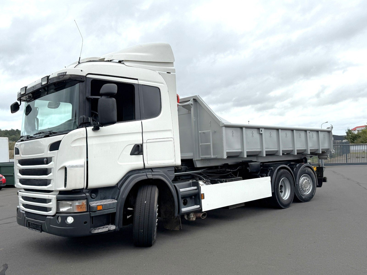Scania G 440 LB 6x2 Knickhaken Retarder, Klima - Pacēlājs ar āķi: foto 1 Scania G 440 LB 6x2 Knickhaken Retarder, Klima - Pacēlājs ar āķi: foto 1
