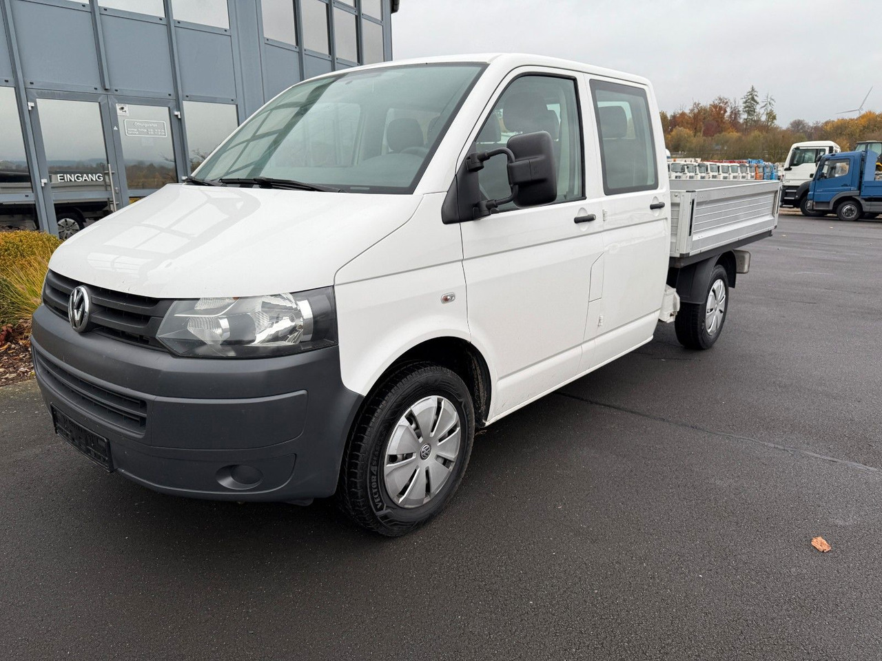 Volkswagen VW T 5 2,0 TDI Doka AHK Klima 114 PS - Automašīna ar kravas platformu, Kravas-pasažieru furgons: foto 3 Volkswagen VW T 5 2,0 TDI Doka AHK Klima 114 PS - Automašīna ar kravas platformu, Kravas-pasažieru furgons: foto 3
