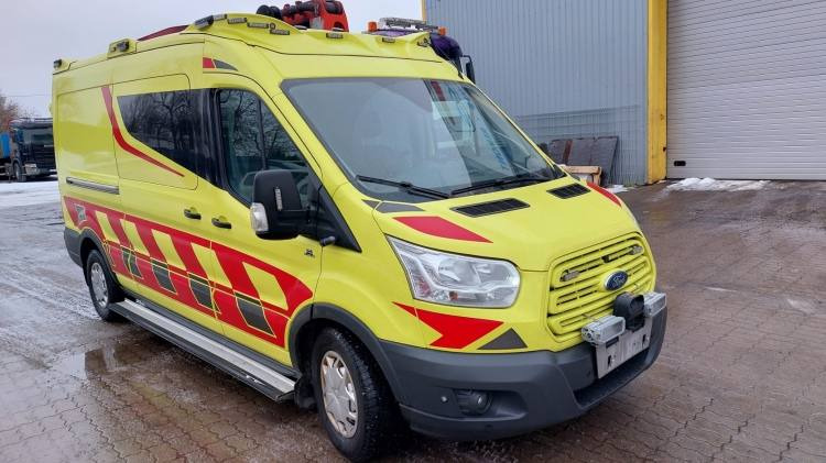 FORD TRANSIT 2,0TDI AMBULANCE KLIMA 1.2018 EURO 6, 3 UNITS - Ātrās palīdzības mašīna: foto 1 FORD TRANSIT 2,0TDI AMBULANCE KLIMA 1.2018 EURO 6, 3 UNITS - Ātrās palīdzības mašīna: foto 1