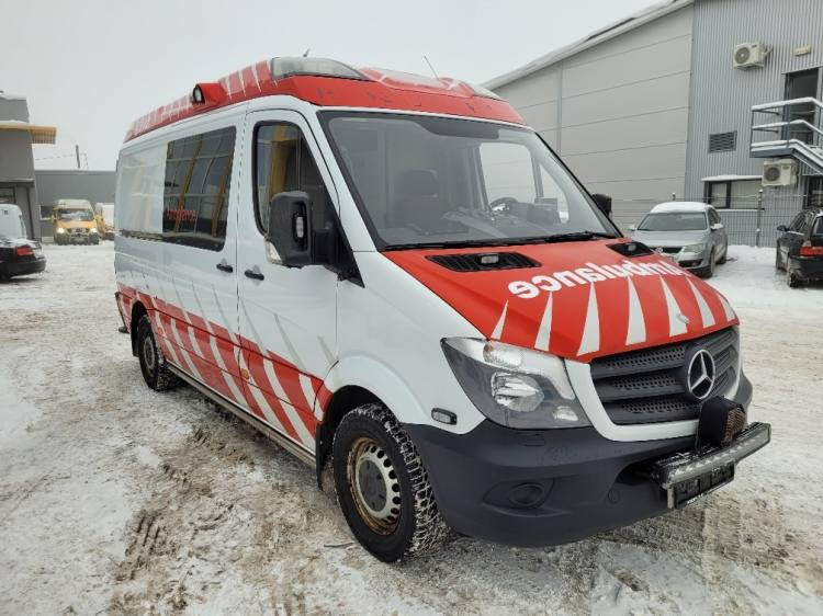 MERCEDES – BENZ SPRINTER 3.0D AMBULANCE (PROFILE) KLIMA 7.2015 EURO 6 - Ātrās palīdzības mašīna: foto 1 MERCEDES – BENZ SPRINTER 3.0D AMBULANCE (PROFILE) KLIMA 7.2015 EURO 6 - Ātrās palīdzības mašīna: foto 1