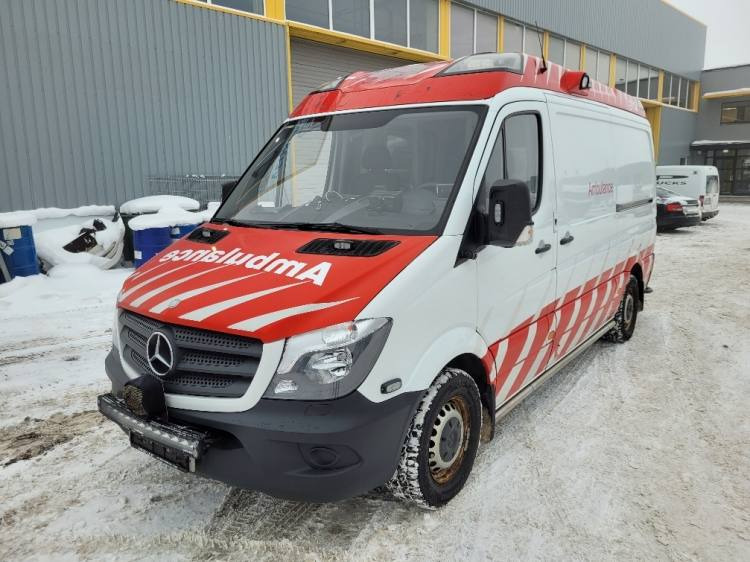 MERCEDES – BENZ SPRINTER 3.0D AMBULANCE (PROFILE) KLIMA 7.2015 EURO 6  - Ātrās palīdzības mašīna: foto 2 MERCEDES – BENZ SPRINTER 3.0D AMBULANCE (PROFILE) KLIMA 7.2015 EURO 6  - Ātrās palīdzības mašīna: foto 2