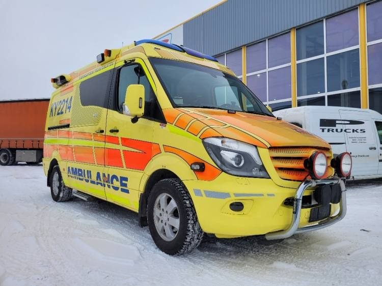 MERCEDES – BENZ SPRINTER AMBULANCE (TAMLANS) KLIMA, 11.2016, EURO 6 - Ātrās palīdzības mašīna: foto 1 MERCEDES – BENZ SPRINTER AMBULANCE (TAMLANS) KLIMA, 11.2016, EURO 6 - Ātrās palīdzības mašīna: foto 1