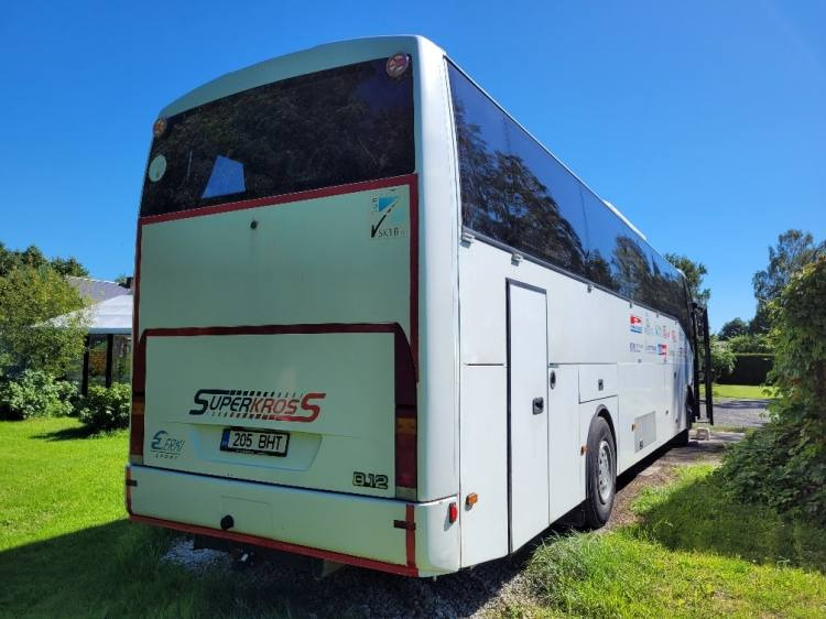 VOLVO B12M BERKHOF AXIAL70 MOTORHOME KLIMA 3.2003 - Starppilsētu autobuss: foto 2 VOLVO B12M BERKHOF AXIAL70 MOTORHOME KLIMA 3.2003 - Starppilsētu autobuss: foto 2