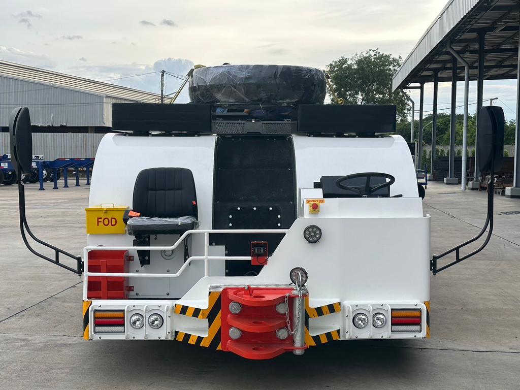 BlissFox - ABC 40D - Lidmašīnu vilcējs: foto 2 BlissFox - ABC 40D - Lidmašīnu vilcējs: foto 2