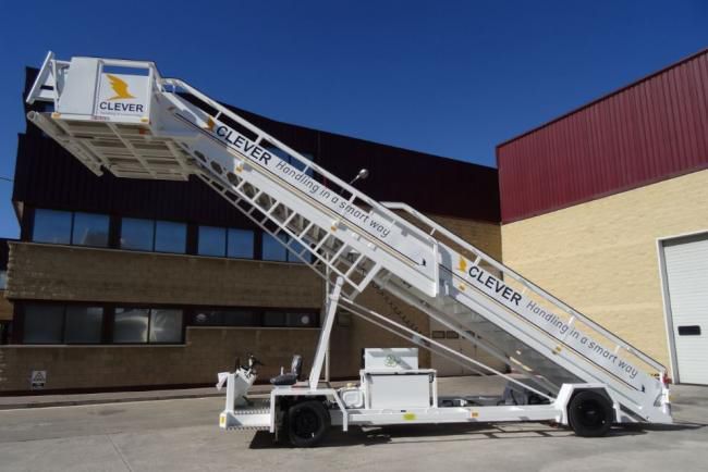 EINSA Passenger Stairs EDU Wide - Pasažieru kāpnes: foto 3 EINSA Passenger Stairs EDU Wide - Pasažieru kāpnes: foto 3