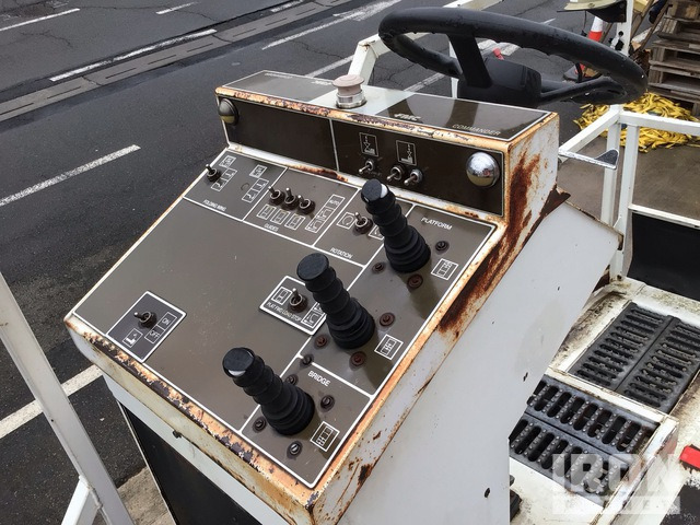 FMC loader Commander 15 Universal Main Deck - Konteineru/ Palešu iekrāvējs: foto 4 FMC loader Commander 15 Universal Main Deck - Konteineru/ Palešu iekrāvējs: foto 4