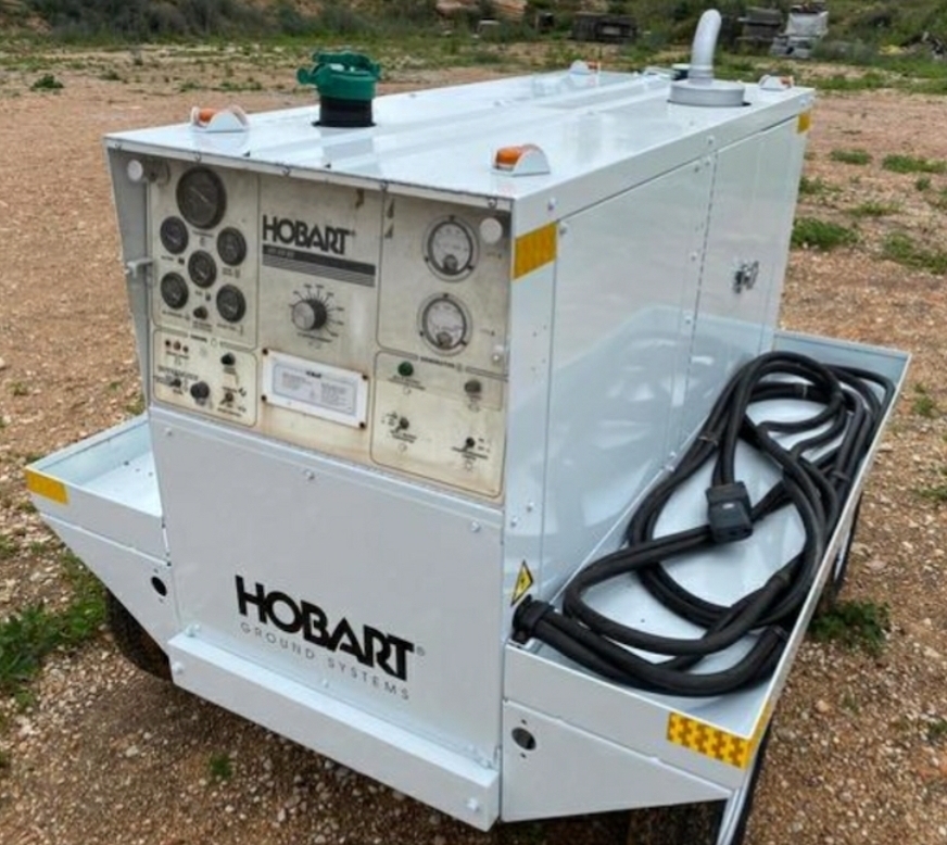Hobart GPU JetEx 4D - Virszemes elektrobarošanas avots: foto 5 Hobart GPU JetEx 4D - Virszemes elektrobarošanas avots: foto 5