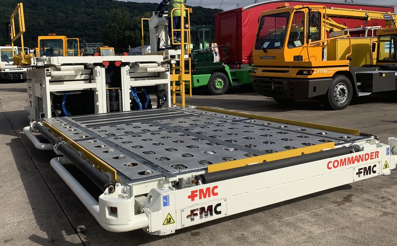 Lower Deck Loader 7 tons FMC Commander 15 - Konteineru/ Palešu iekrāvējs: foto 5 Lower Deck Loader 7 tons FMC Commander 15 - Konteineru/ Palešu iekrāvējs: foto 5
