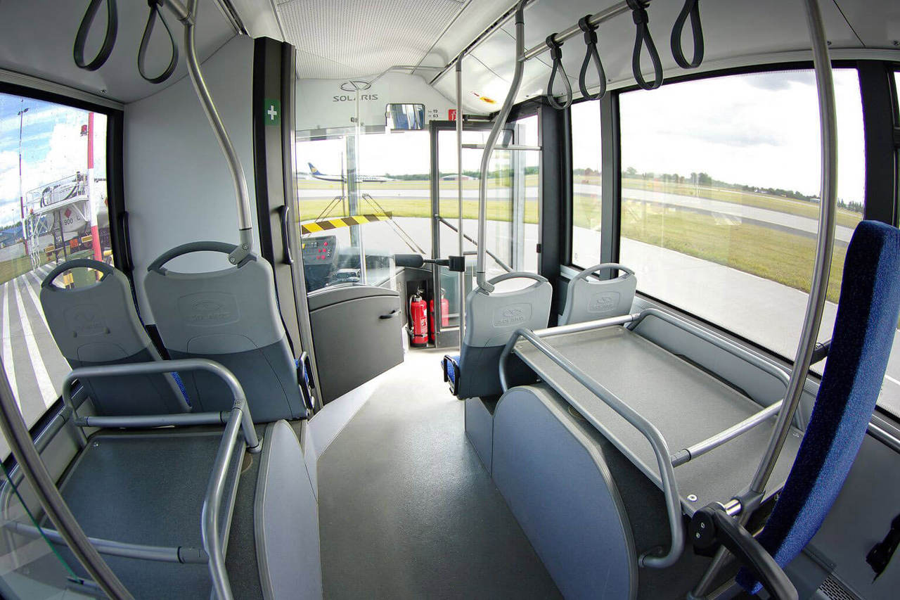 Solaris Urbino 15 - Lidostas autobuss: foto 3 Solaris Urbino 15 - Lidostas autobuss: foto 3