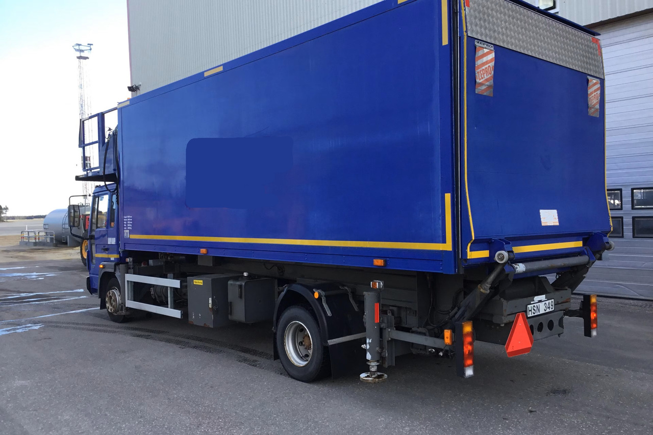 Trepel Catering - Pārtikas piegādāšanas transportlīdzeklis: foto 3 Trepel Catering - Pārtikas piegādāšanas transportlīdzeklis: foto 3