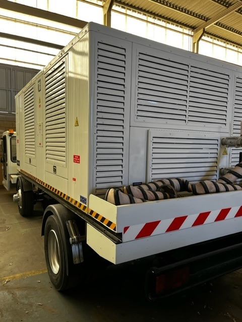 ASU Trilectron ASP250 - Zemes apkalpošanas iekārtas: foto 3 ASU Trilectron ASP250 - Zemes apkalpošanas iekārtas: foto 3