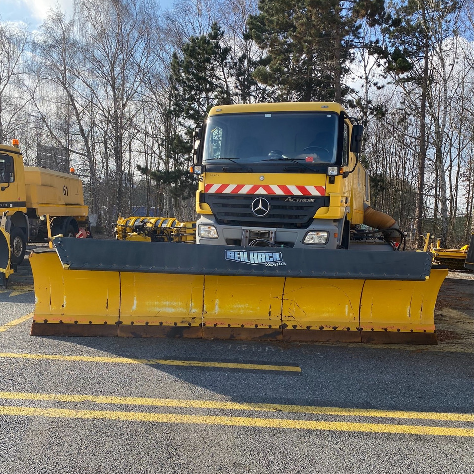 SnowBlower SCHORLING - Zemes apkalpošanas iekārtas: foto 1 SnowBlower SCHORLING - Zemes apkalpošanas iekārtas: foto 1