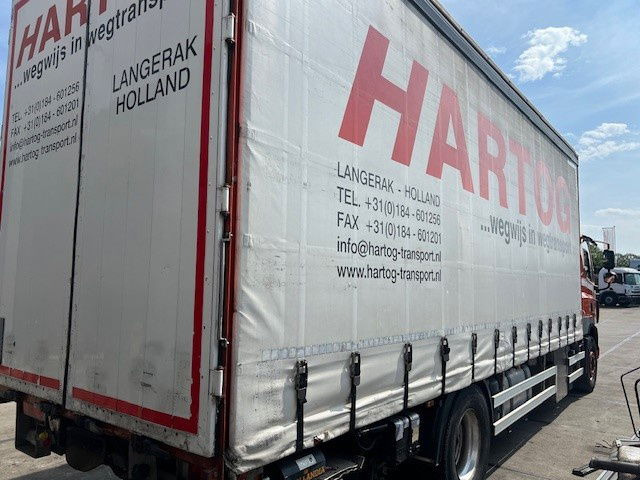 DAF CF 85.360 FA85.360 CF - Kravas automašīna ar tentu: foto 4 DAF CF 85.360 FA85.360 CF - Kravas automašīna ar tentu: foto 4