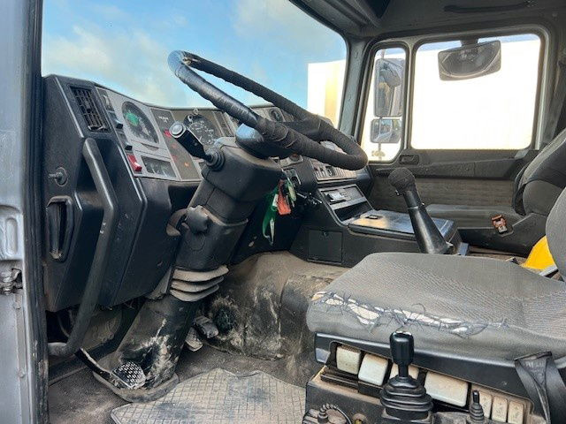 Šasija kravas automašīna MAN 26.364 6x2: foto 6