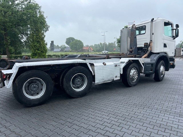 Scania R124-420 .420 8x4 - Konteineru vedējs/ Kravas automašīna ar noņemamā virsbūve: foto 5 Scania R124-420 .420 8x4 - Konteineru vedējs/ Kravas automašīna ar noņemamā virsbūve: foto 5