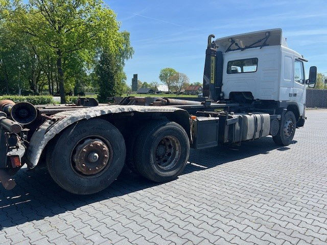 Volvo FM 12.420 FM12.420 6x2 - Konteineru vedējs/ Kravas automašīna ar noņemamā virsbūve: foto 4 Volvo FM 12.420 FM12.420 6x2 - Konteineru vedējs/ Kravas automašīna ar noņemamā virsbūve: foto 4