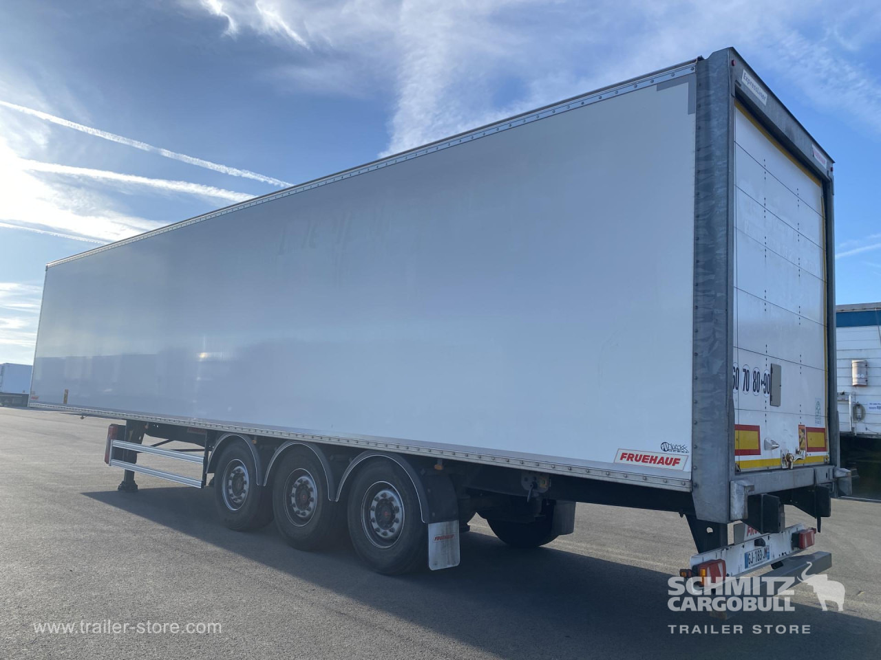 FRUEHAUF Dryfreight Standard - Puspiekabe slēgtā virsbūve: foto 4 FRUEHAUF Dryfreight Standard - Puspiekabe slēgtā virsbūve: foto 4