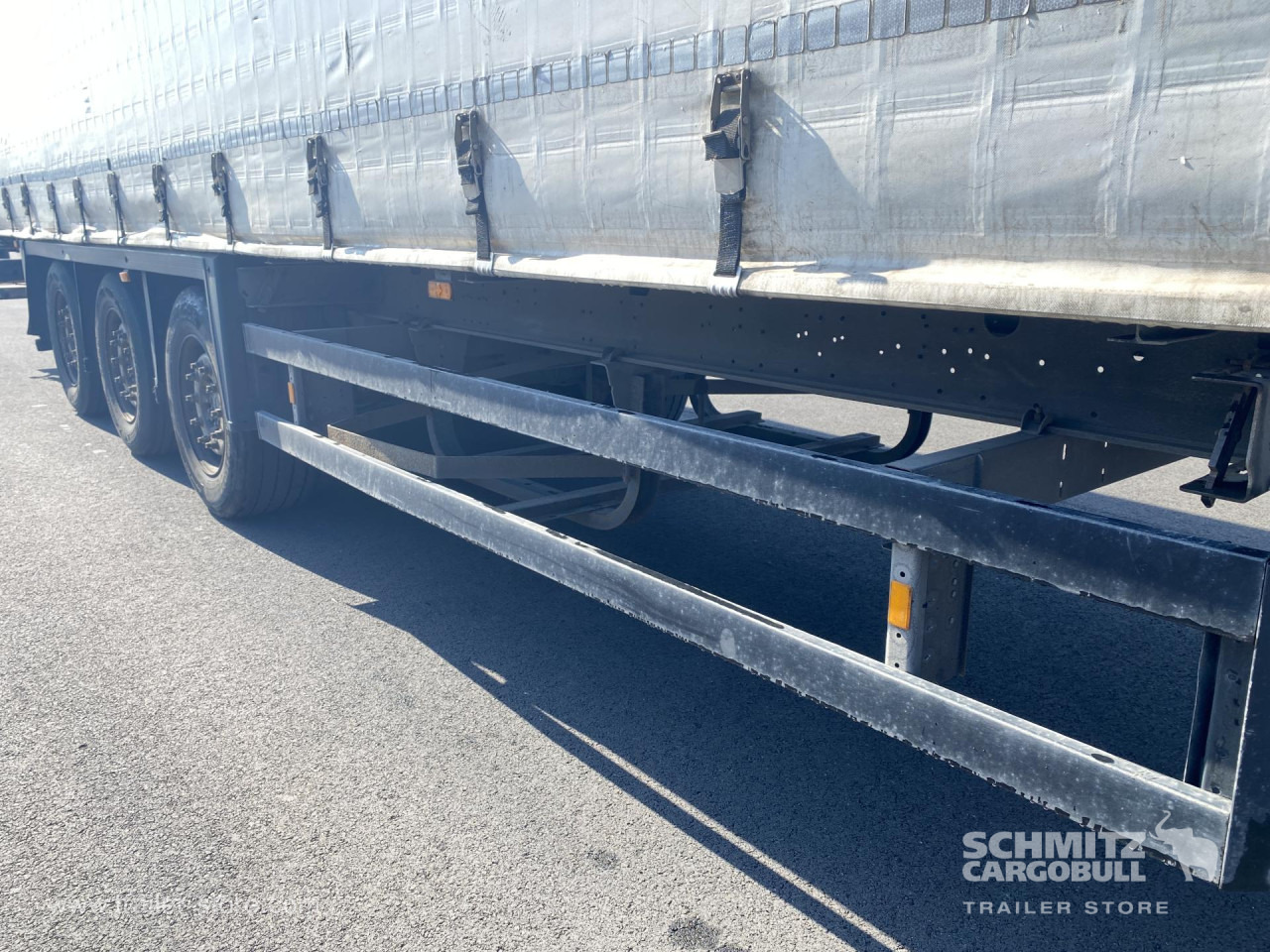 SCHMITZ Curtainsider Mega - Tenta puspiekabe: foto 3 SCHMITZ Curtainsider Mega - Tenta puspiekabe: foto 3