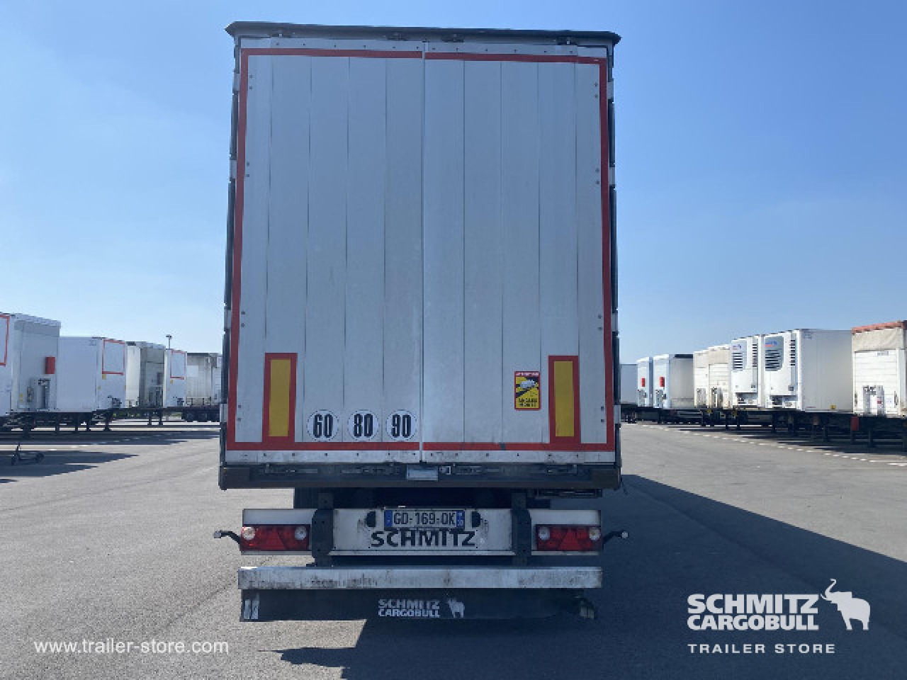 SCHMITZ Curtainsider Standard - Tenta puspiekabe: foto 3 SCHMITZ Curtainsider Standard - Tenta puspiekabe: foto 3