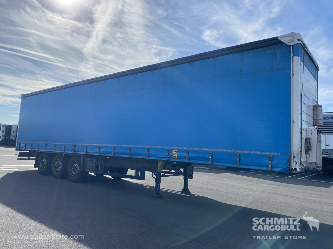 SCHMITZ Curtainsider Standard - Tenta puspiekabe: foto 1 SCHMITZ Curtainsider Standard - Tenta puspiekabe: foto 1