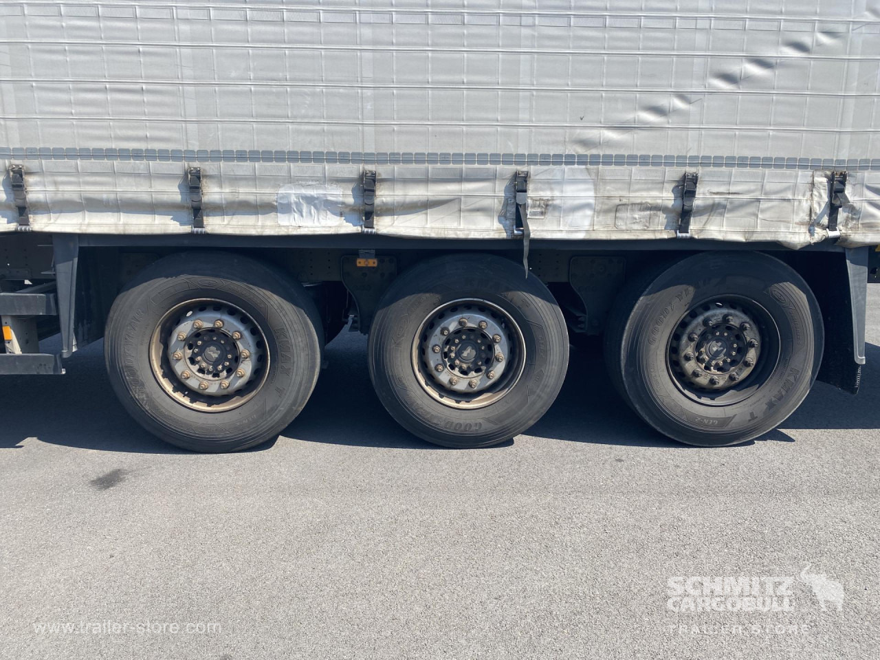 SCHMITZ Curtainsider Standard - Tenta puspiekabe: foto 3 SCHMITZ Curtainsider Standard - Tenta puspiekabe: foto 3