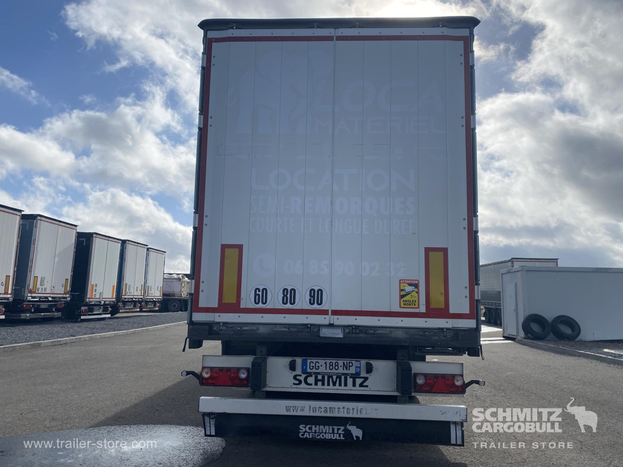SCHMITZ Curtainsider Standard - Tenta puspiekabe: foto 5 SCHMITZ Curtainsider Standard - Tenta puspiekabe: foto 5