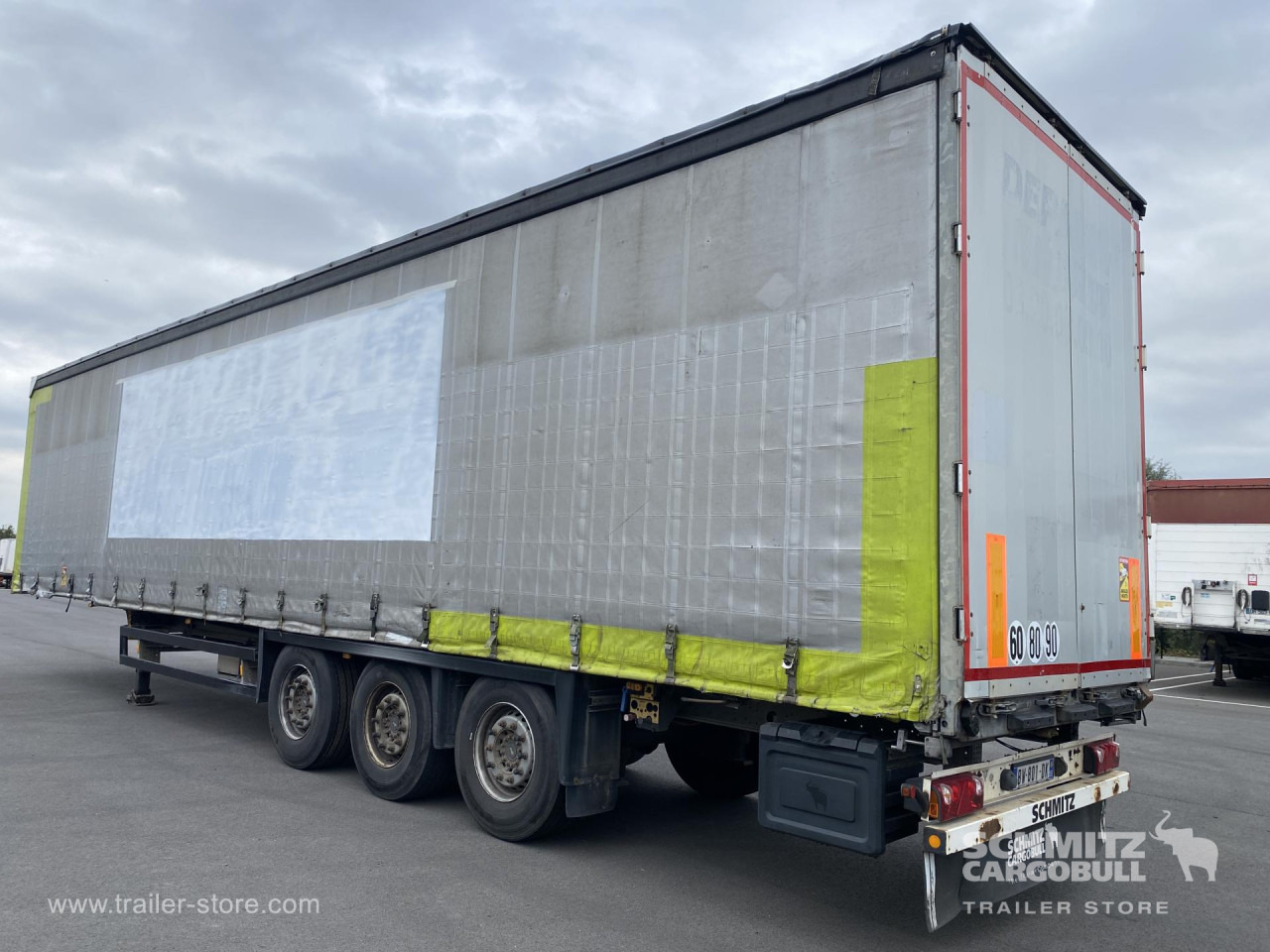 SCHMITZ Curtainsider Standard - Tenta puspiekabe: foto 2 SCHMITZ Curtainsider Standard - Tenta puspiekabe: foto 2