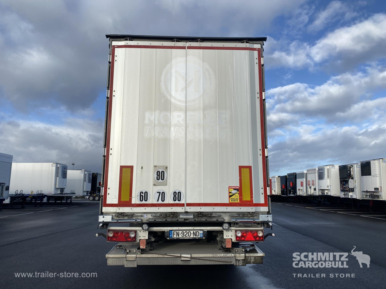 SCHMITZ Curtainsider Standard Taillift - Tenta puspiekabe: foto 2 SCHMITZ Curtainsider Standard Taillift - Tenta puspiekabe: foto 2