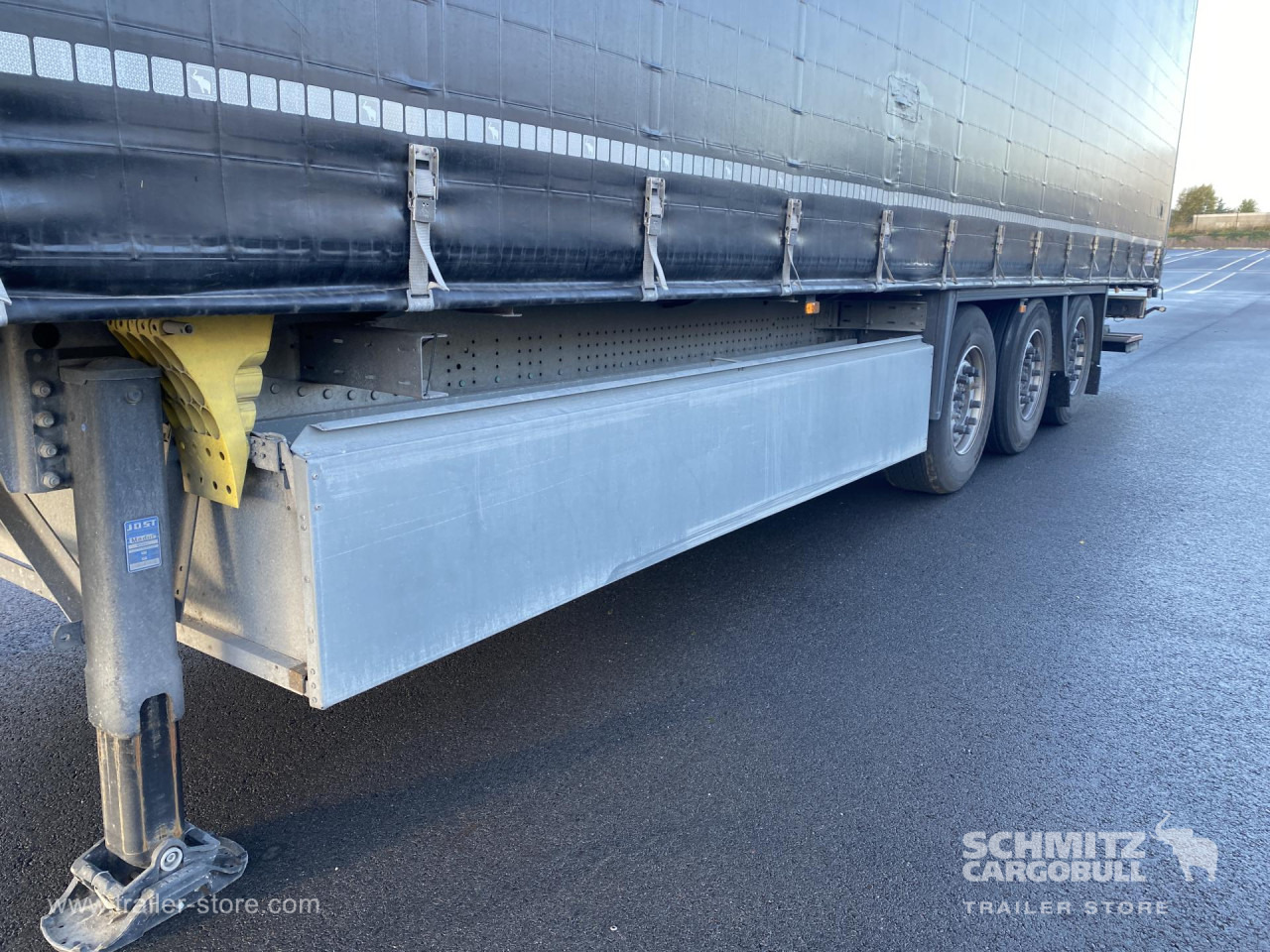 SCHMITZ Curtainsider Standard Taillift - Tenta puspiekabe: foto 3 SCHMITZ Curtainsider Standard Taillift - Tenta puspiekabe: foto 3