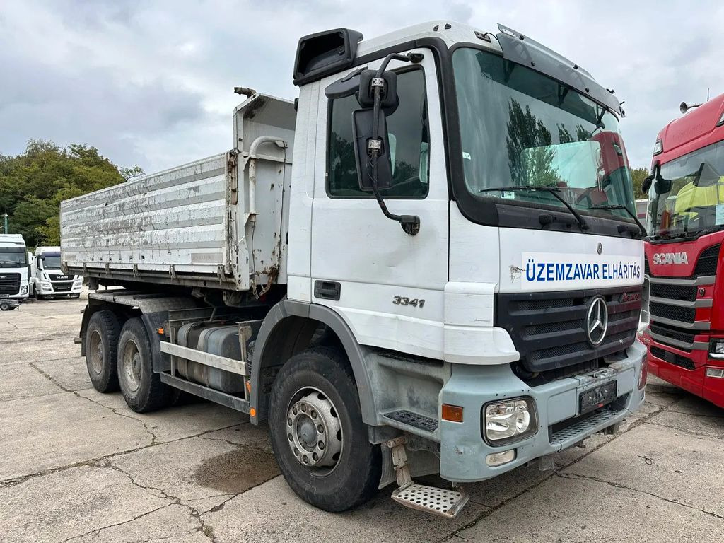 Mercedes-Benz Actros 3341 3 sided Tipper, 6x4, Euro 3, - Kravas automašīna pašizgāzējs: foto 2 Mercedes-Benz Actros 3341 3 sided Tipper, 6x4, Euro 3, - Kravas automašīna pašizgāzējs: foto 2