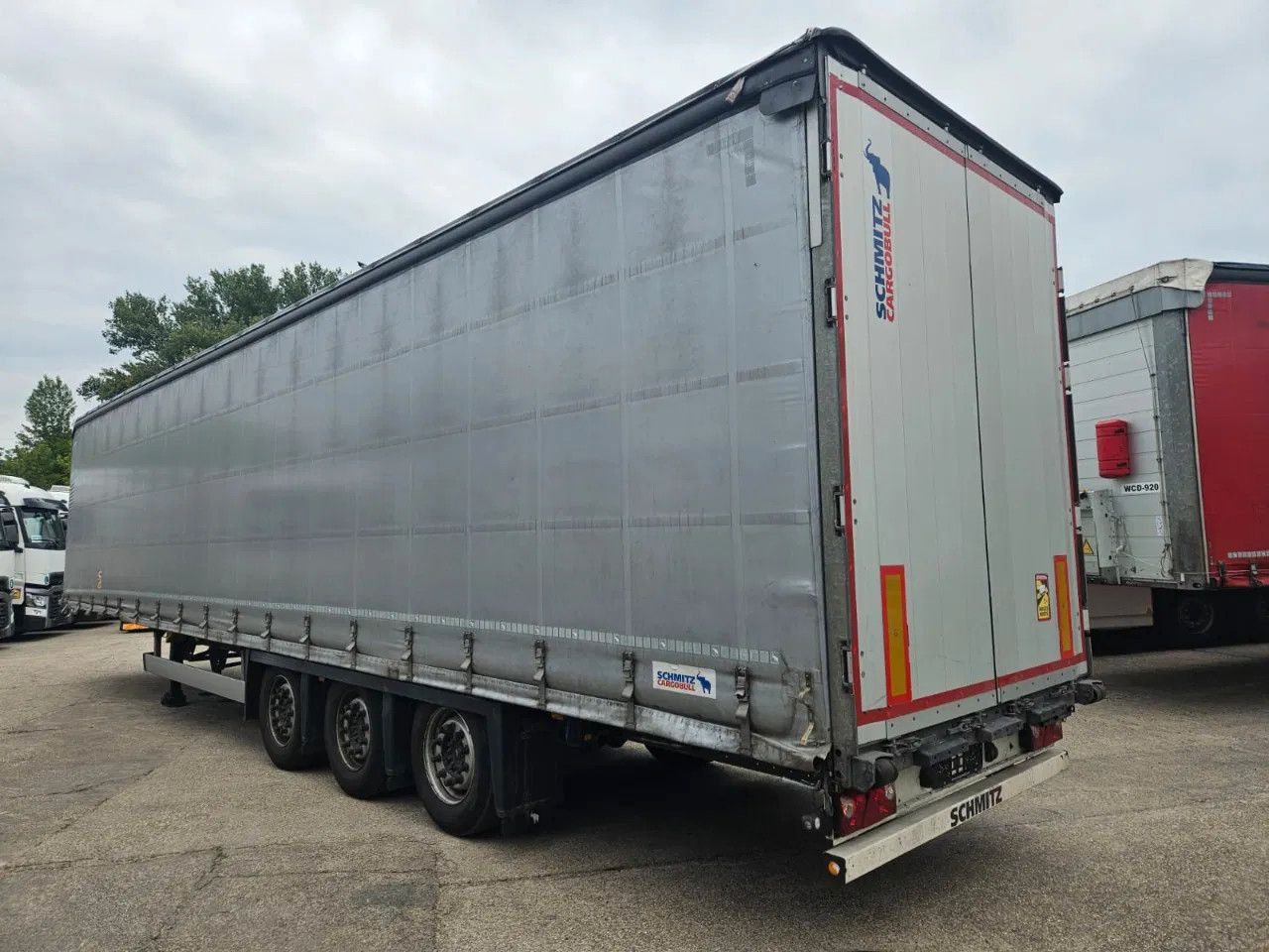 Schmitz Cargobull SCB S3T VARIOS 2 units! Lifting Axle A&C, XL Cod - Tenta puspiekabe: foto 4 Schmitz Cargobull SCB S3T VARIOS 2 units! Lifting Axle A&C, XL Cod - Tenta puspiekabe: foto 4