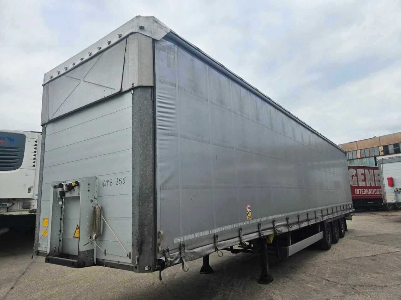Schmitz Cargobull SCB S3T VARIOS 2 units! Lifting Axle A&C, XL Cod - Tenta puspiekabe: foto 1 Schmitz Cargobull SCB S3T VARIOS 2 units! Lifting Axle A&C, XL Cod - Tenta puspiekabe: foto 1