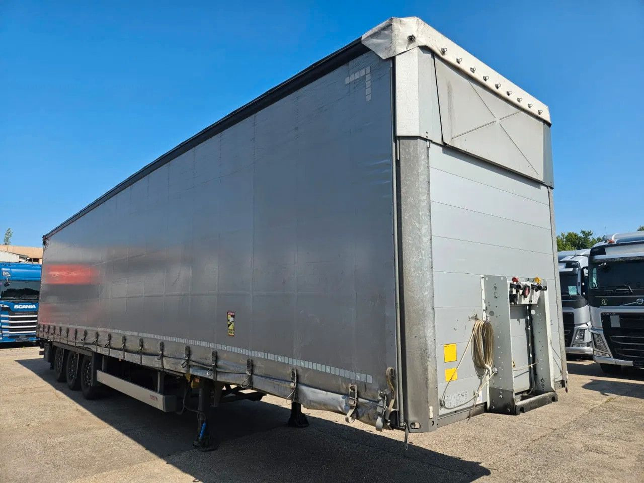 Schmitz Cargobull SCB S3T VARIOS 5 units! Lifting Axle A&C, XL Cod - Tenta puspiekabe: foto 2 Schmitz Cargobull SCB S3T VARIOS 5 units! Lifting Axle A&C, XL Cod - Tenta puspiekabe: foto 2
