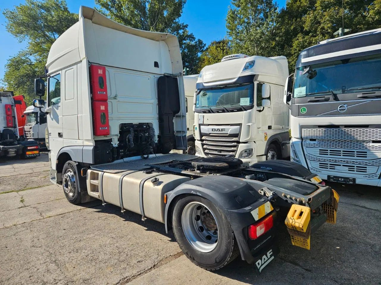 DAF XF 460 SSC Retarder Standklima - Vilcējs: foto 4 DAF XF 460 SSC Retarder Standklima - Vilcējs: foto 4
