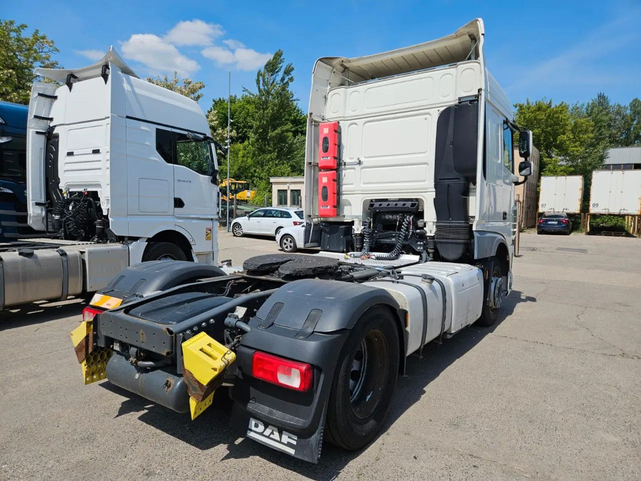 DAF XF 460 Space Cab Standklima 2 units - Vilcējs: foto 4 DAF XF 460 Space Cab Standklima 2 units - Vilcējs: foto 4