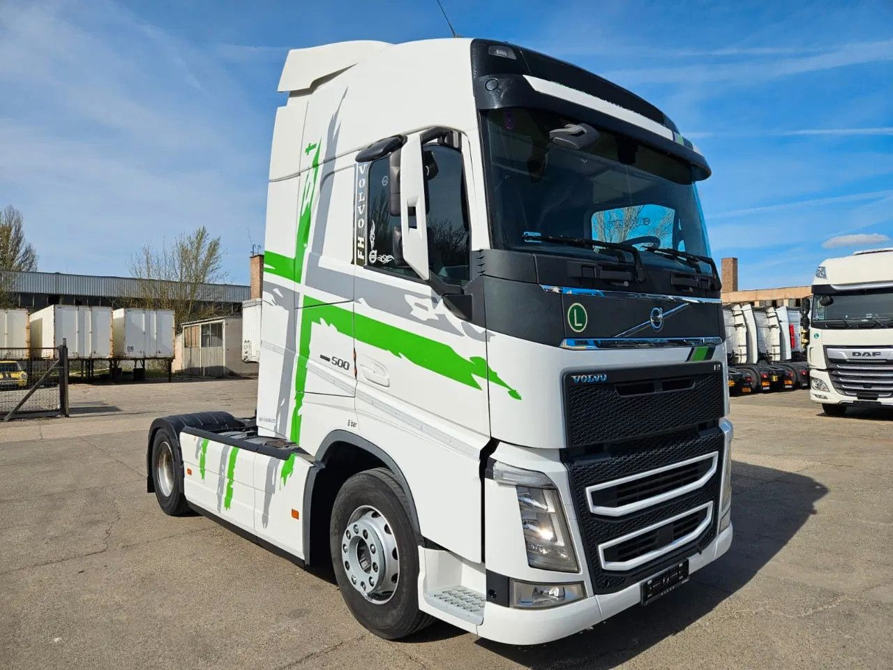 Volvo FH 500 Globe - Standard - Vilcējs: foto 2 Volvo FH 500 Globe - Standard - Vilcējs: foto 2