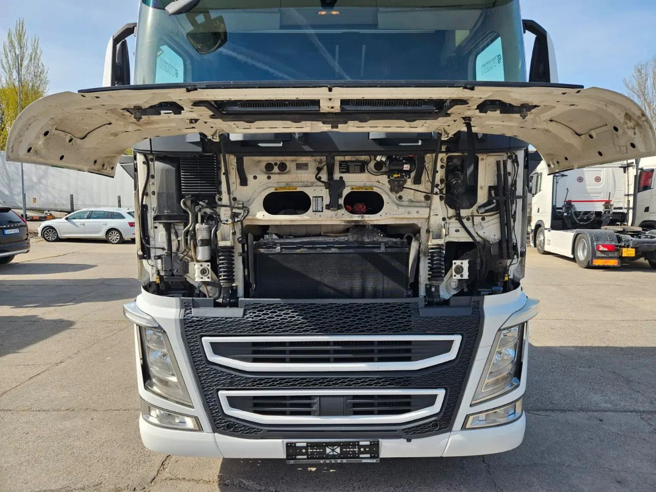 Volvo FH 500 Globe - Standard - Vilcējs: foto 5 Volvo FH 500 Globe - Standard - Vilcējs: foto 5