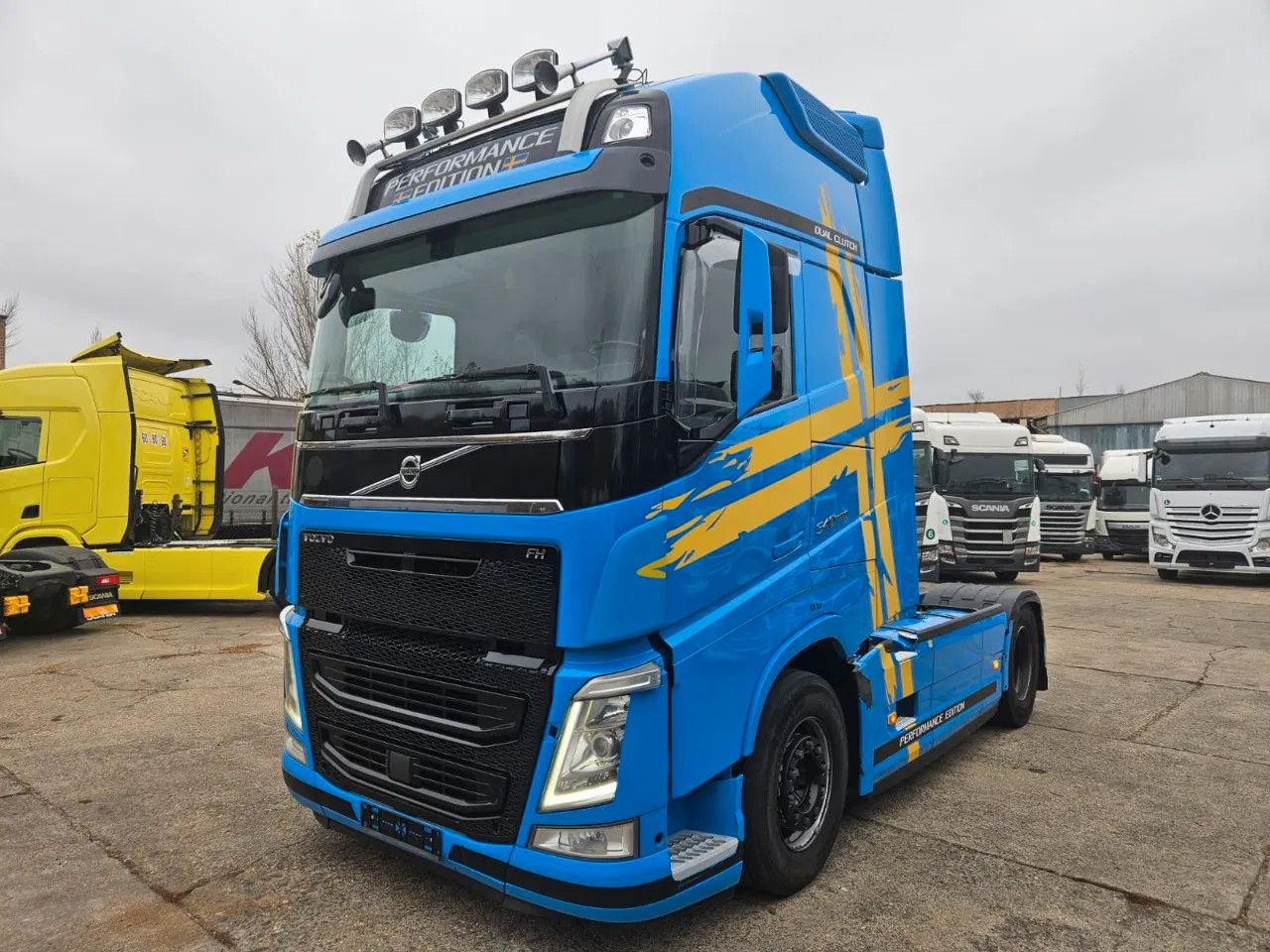 Volvo FH 540 Standard-XL-Dual Clutch Limited Edition-I - Vilcējs: foto 1 Volvo FH 540 Standard-XL-Dual Clutch Limited Edition-I - Vilcējs: foto 1