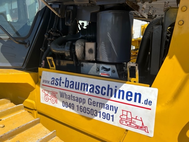 KOMATSU D65EX12 mit Ripperventil - Buldozers: foto 5 KOMATSU D65EX12 mit Ripperventil - Buldozers: foto 5