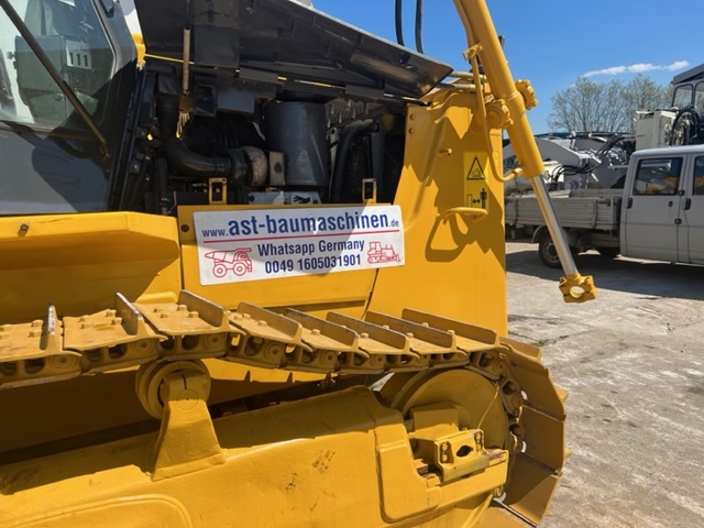 KOMATSU D65EX12 mit Ripperventil - Buldozers: foto 3 KOMATSU D65EX12 mit Ripperventil - Buldozers: foto 3