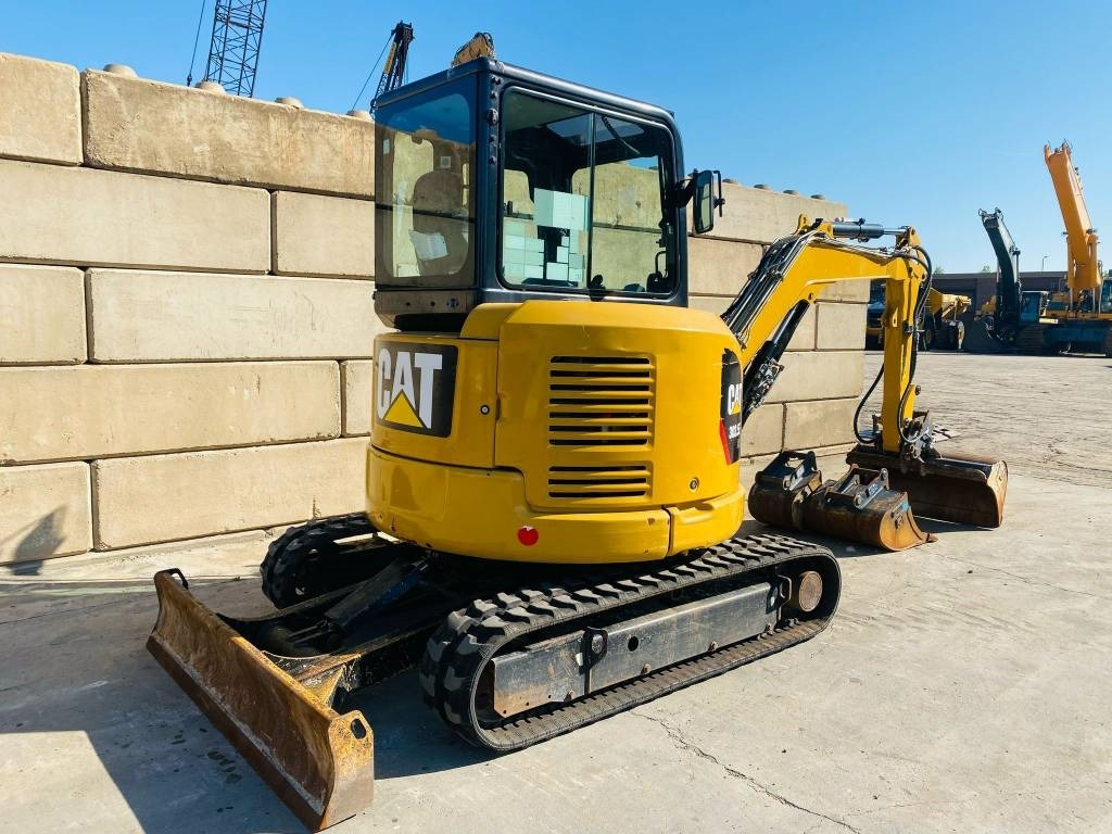 CAT 303.5 E CR - Mini-ekskavators: foto 5 CAT 303.5 E CR - Mini-ekskavators: foto 5