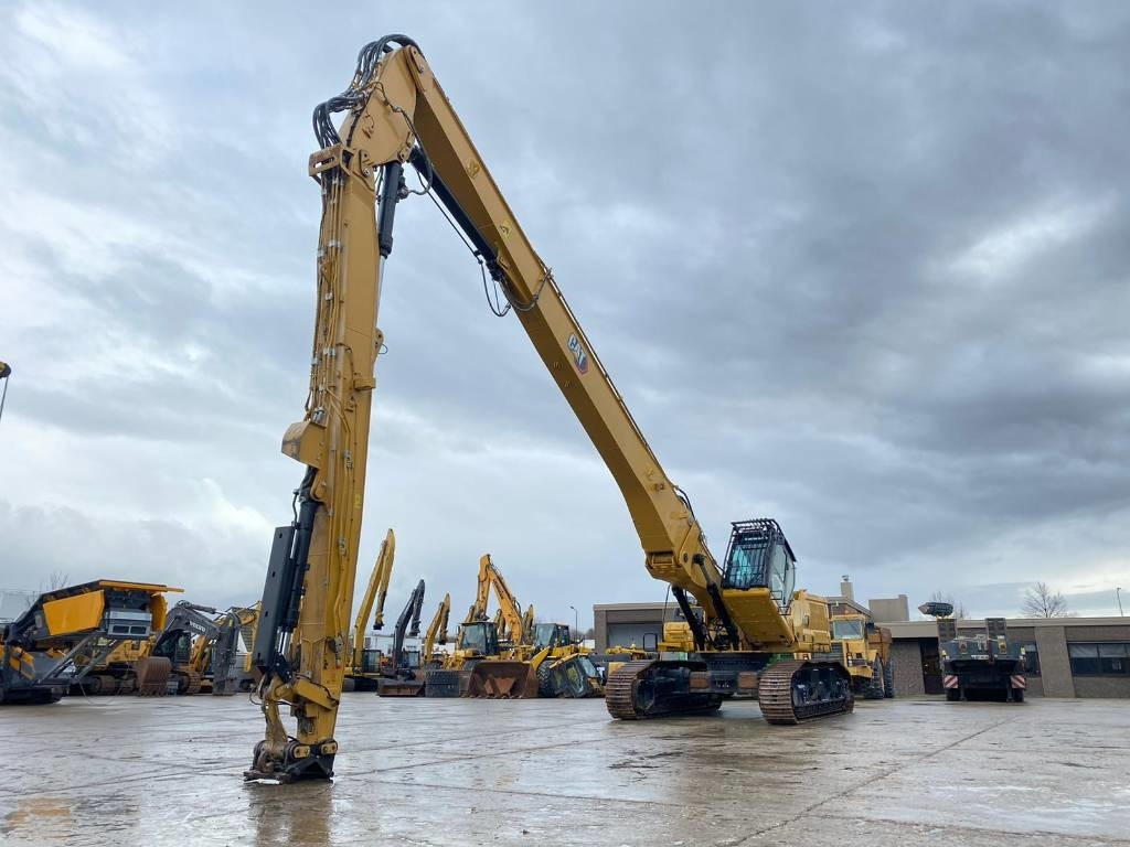 CAT 340uhd - Demontāžas ekskavators: foto 1 CAT 340uhd - Demontāžas ekskavators: foto 1