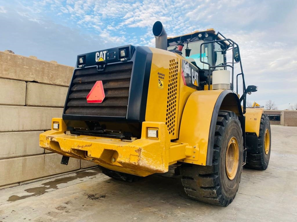 CAT 966 M - Riteņu iekrāvējs: foto 5 CAT 966 M - Riteņu iekrāvējs: foto 5