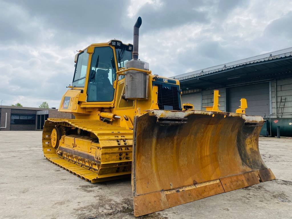 CAT D 6 K LGP - Buldozers: foto 2 CAT D 6 K LGP - Buldozers: foto 2
