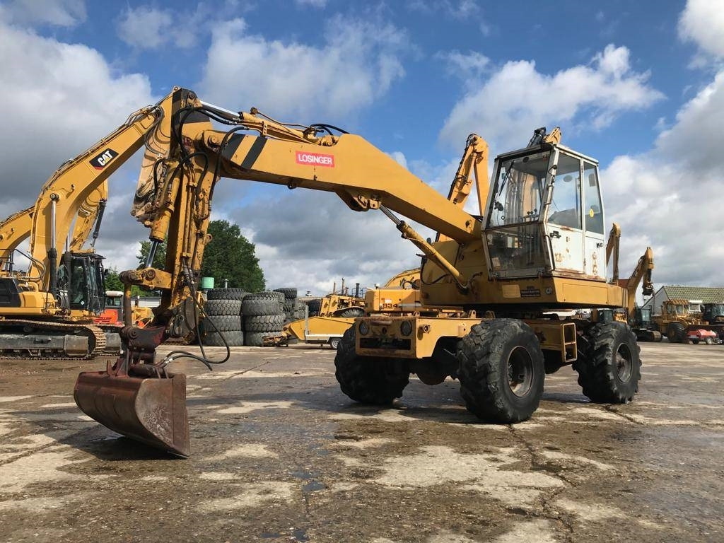 Poclain tx45 - Mini-ekskavators: foto 1 Poclain tx45 - Mini-ekskavators: foto 1