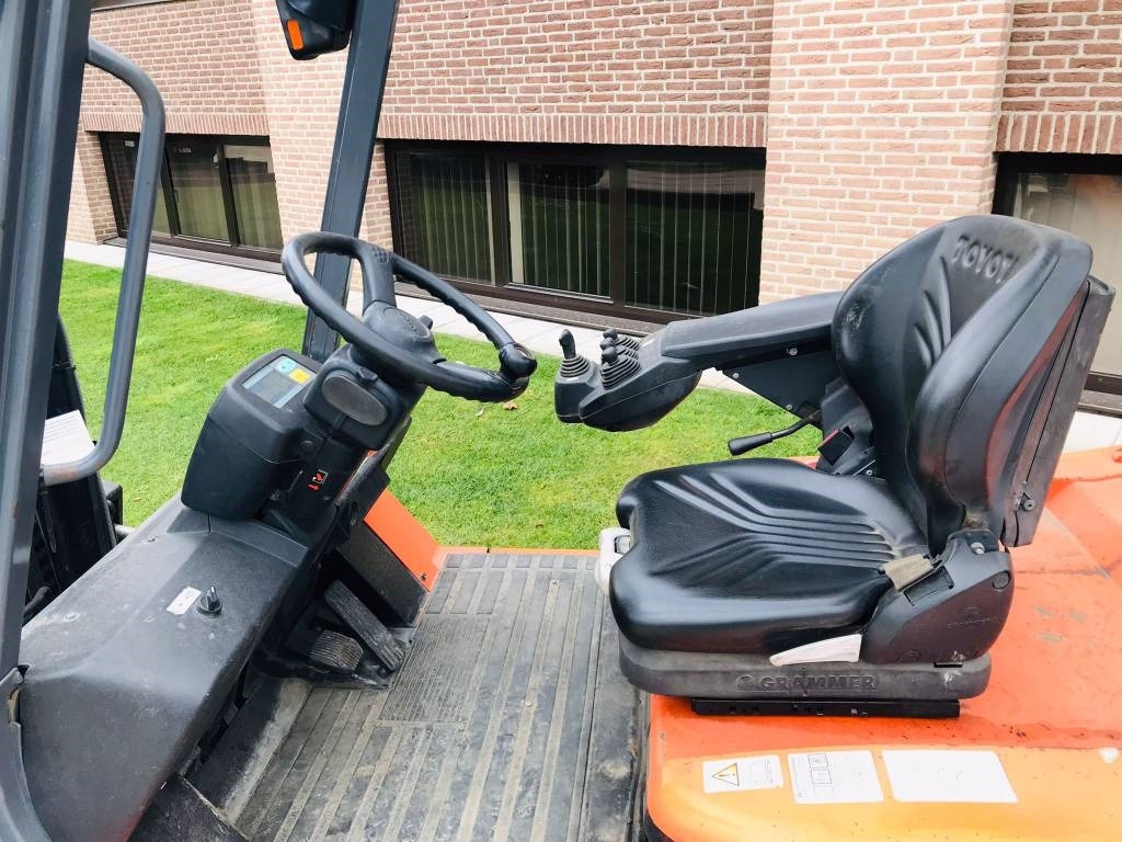 Elektroiekrāvējs Toyota 7 FB MF 50: foto 7