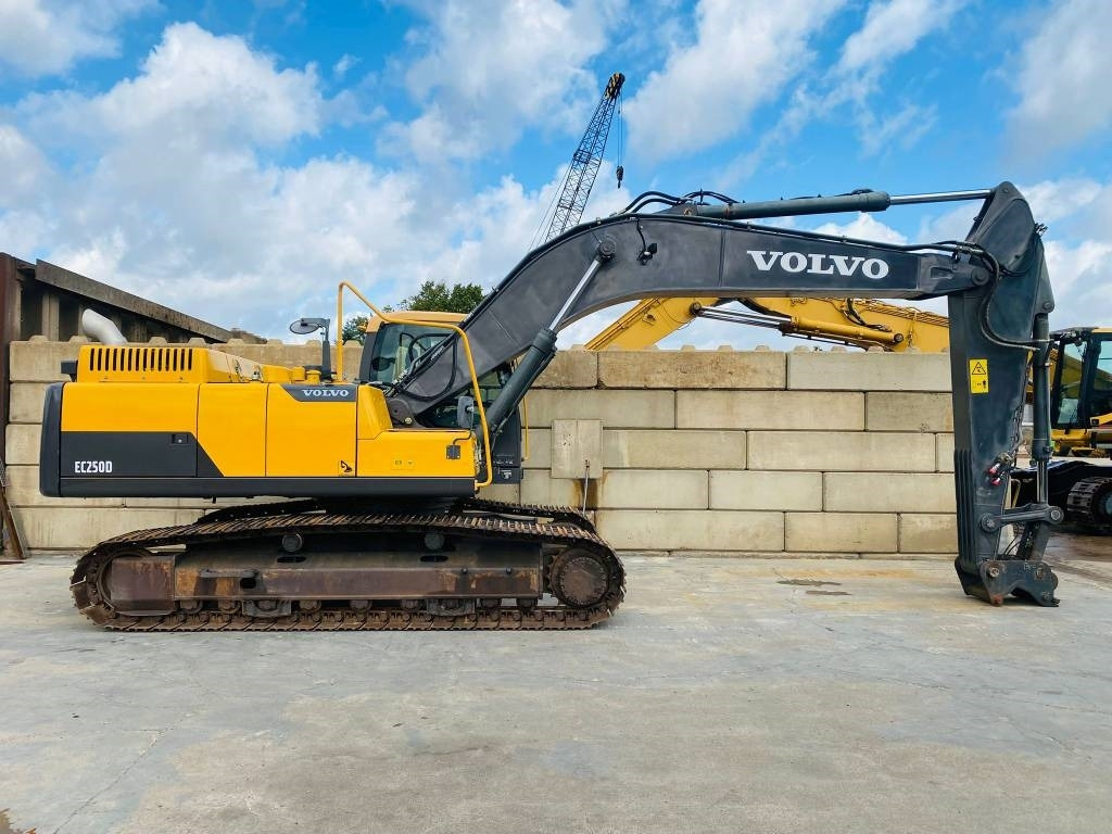 Volvo EC 250 D N L  - Kāpurķēžu ekskavators: foto 2 Volvo EC 250 D N L  - Kāpurķēžu ekskavators: foto 2