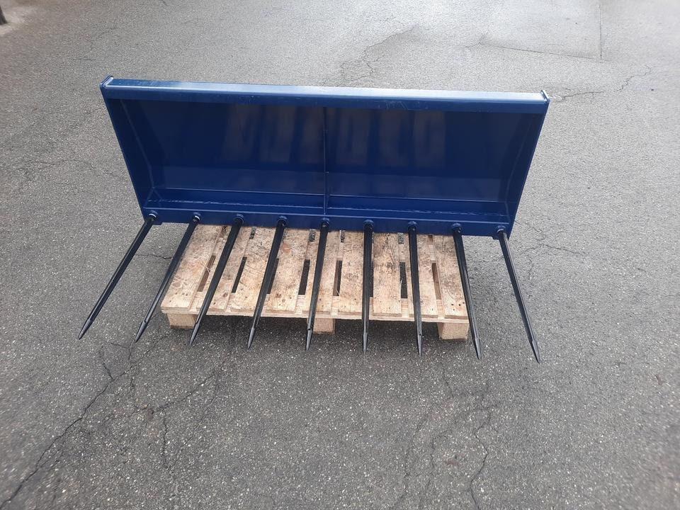 Dunggabel Mistgabel Forke Frontladergabel Euroaufnahme Fendt - Lopbarības sagatavošanas tehnika: foto 1 Dunggabel Mistgabel Forke Frontladergabel Euroaufnahme Fendt - Lopbarības sagatavošanas tehnika: foto 1