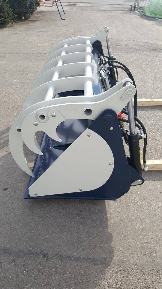 Greifschaufel 2,2m Euro Frontlader Kramer Volvo Radlader Cat - Iekrāvēja kauss: foto 4 Greifschaufel 2,2m Euro Frontlader Kramer Volvo Radlader Cat - Iekrāvēja kauss: foto 4