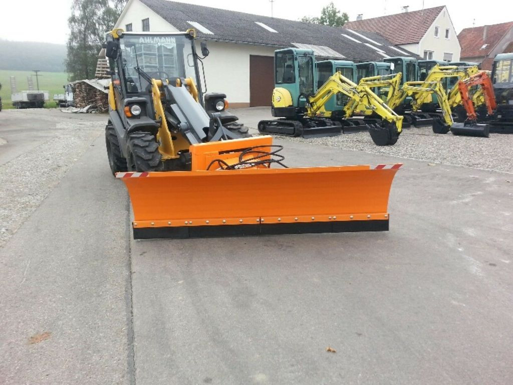 Kramer Schneeschild 2,6m 750, 5075, 850, 950, 1150 - Sniega arkls - Komunālā/ Specializētā tehnika: foto 1 Kramer Schneeschild 2,6m 750, 5075, 850, 950, 1150 - Sniega arkls - Komunālā/ Specializētā tehnika: foto 1